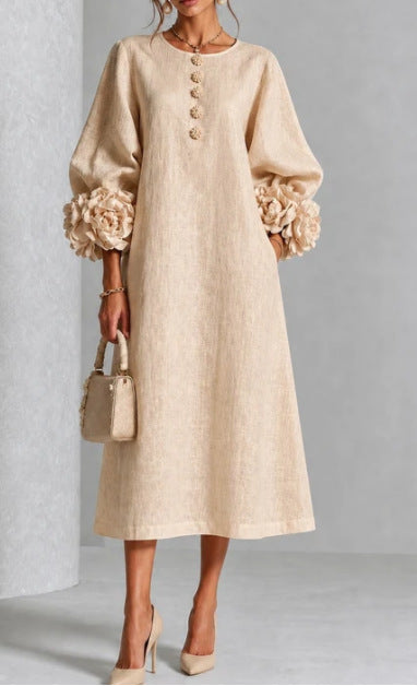 IVY | Robe midi à motifs floraux avec manches à revers en forme de rose
